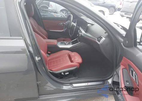 2023 BMW 330I xDrive z USA, uszkodzony, nr VIN 3MW89FF00P8D01223